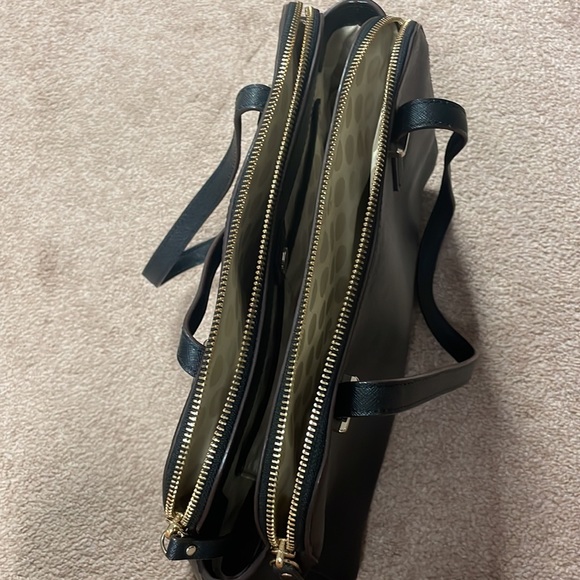 Black Kate Spade hand bag - Picture 2 of 4